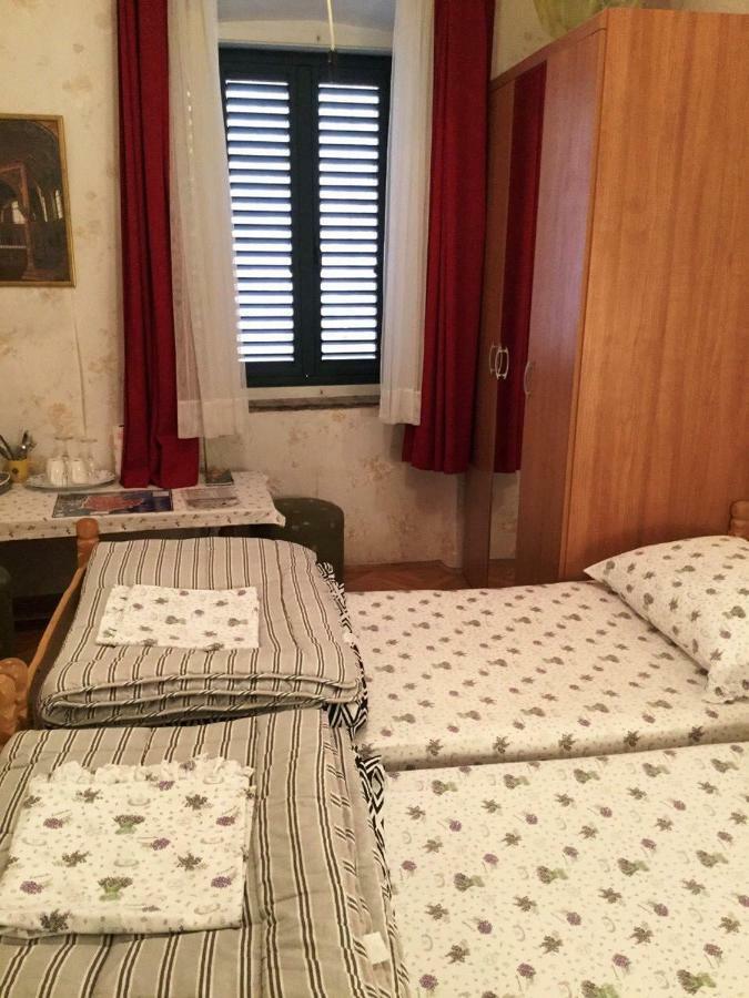 Buza House Hotel Ragusa Esterno foto